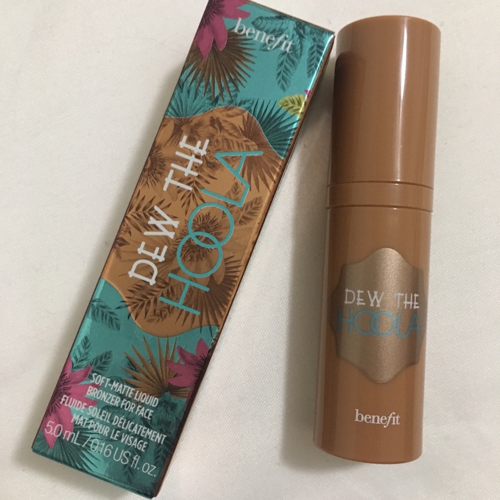Hoola Body Bronzer